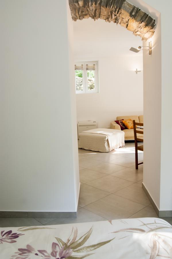 Bed and Breakfast Secret Gardens Borgomaro Екстер'єр фото